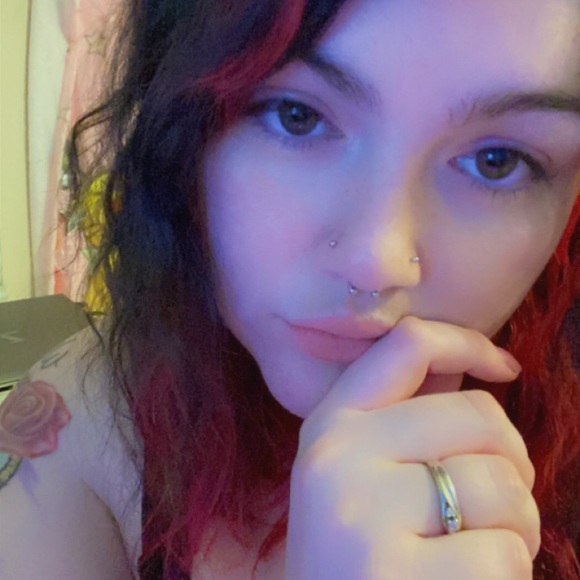 Meet your Posher, Ren - Picture 1 of 1